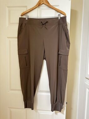 NWT all in motion Sz XXL Women’s Olive Brown  Tactical Lightweight Cargo Jogger
